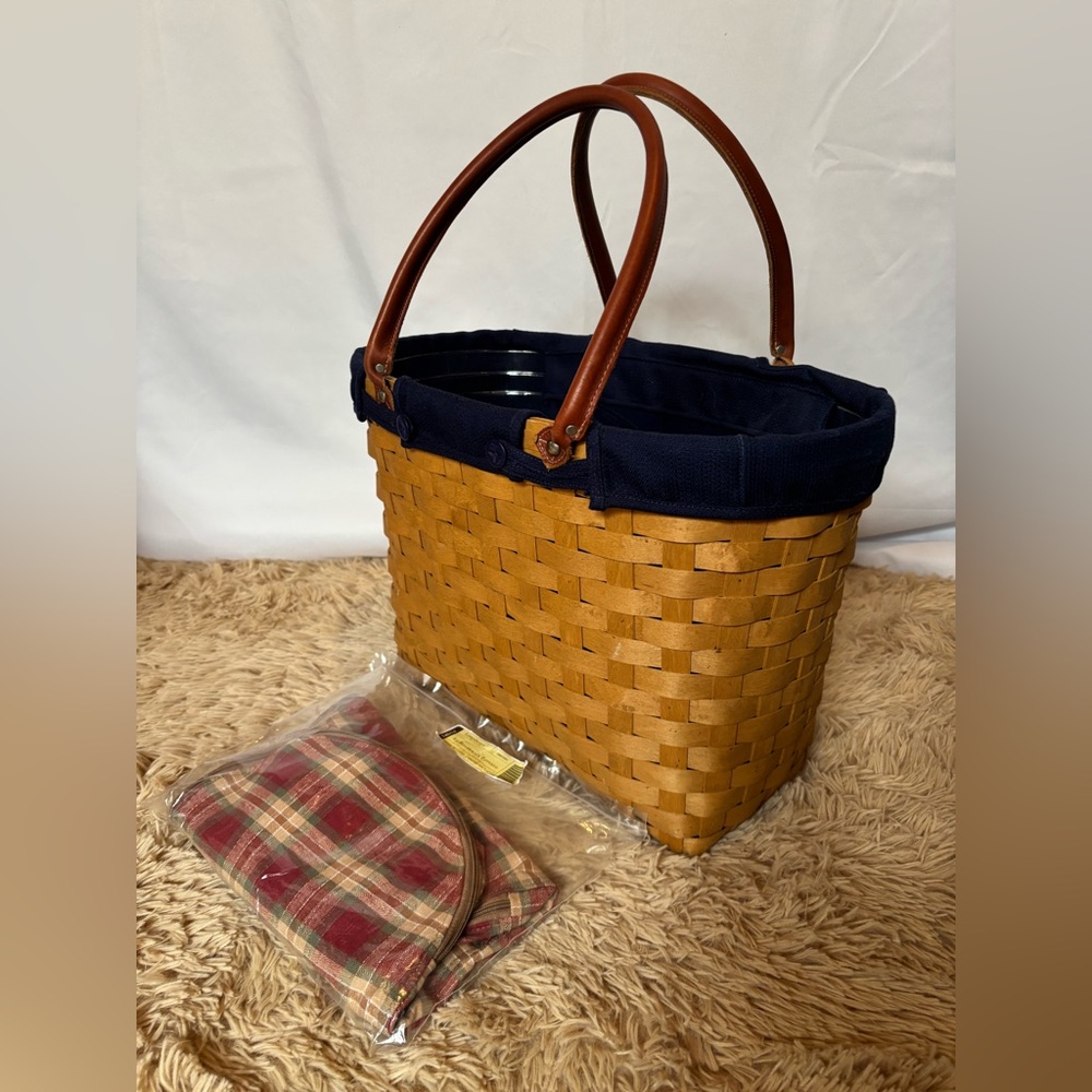 Longaberger Large Boardwalk Basket with Liners